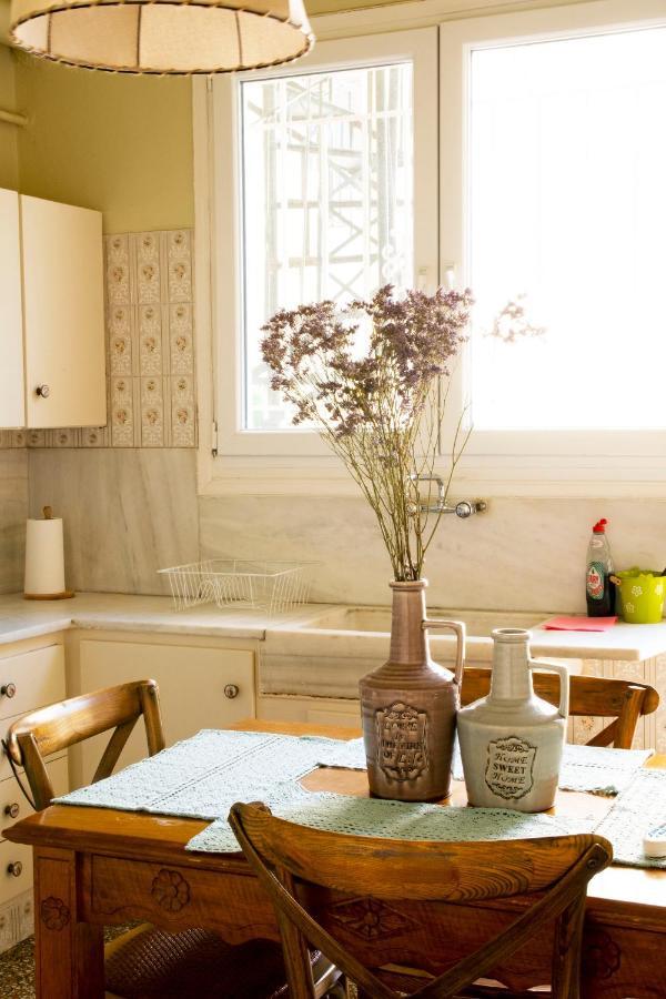Exis Suite Athen Exterior foto